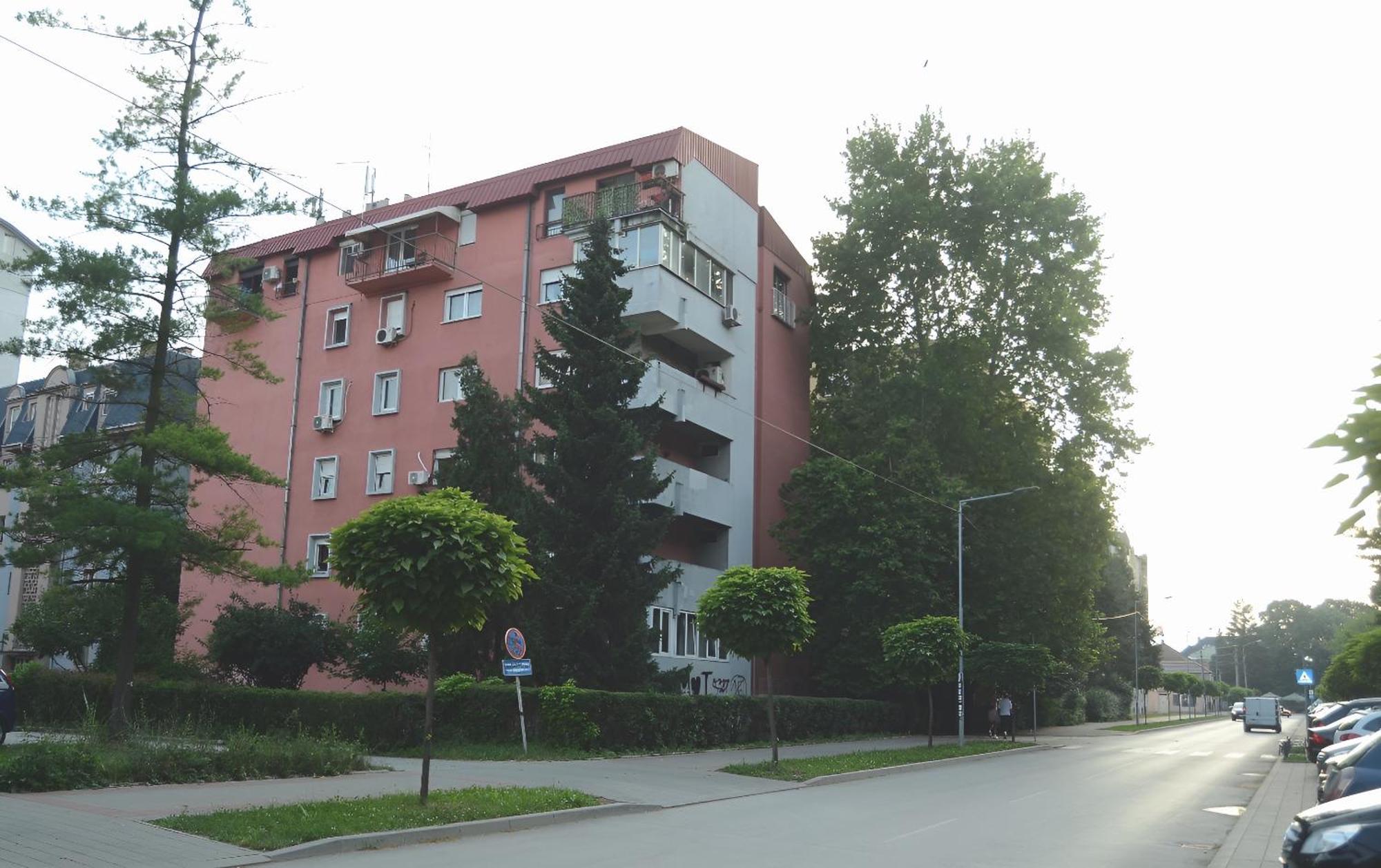 Central Park Apartment Čačak Esterno foto