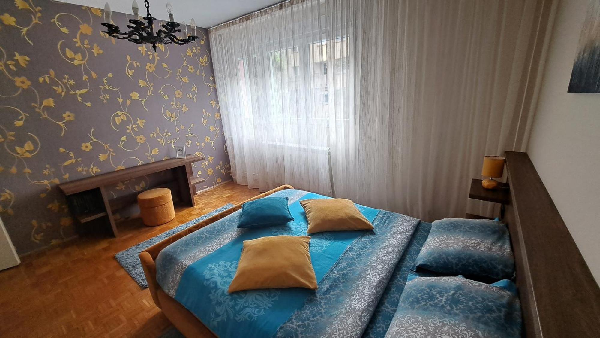 Central Park Apartment Čačak Esterno foto